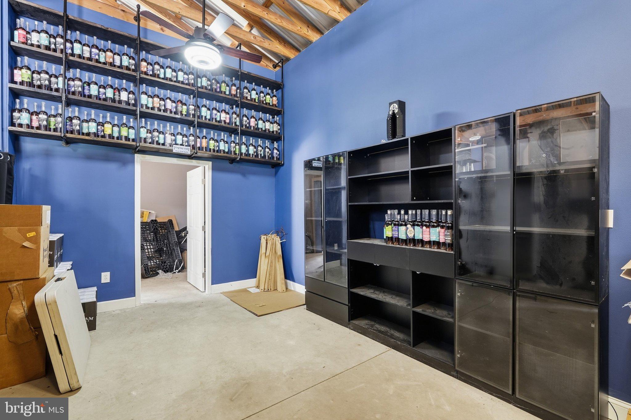 43449 Lost Corner Road Leesburg, VA 20176 - Photo 88 of 111 Tasting Room Store