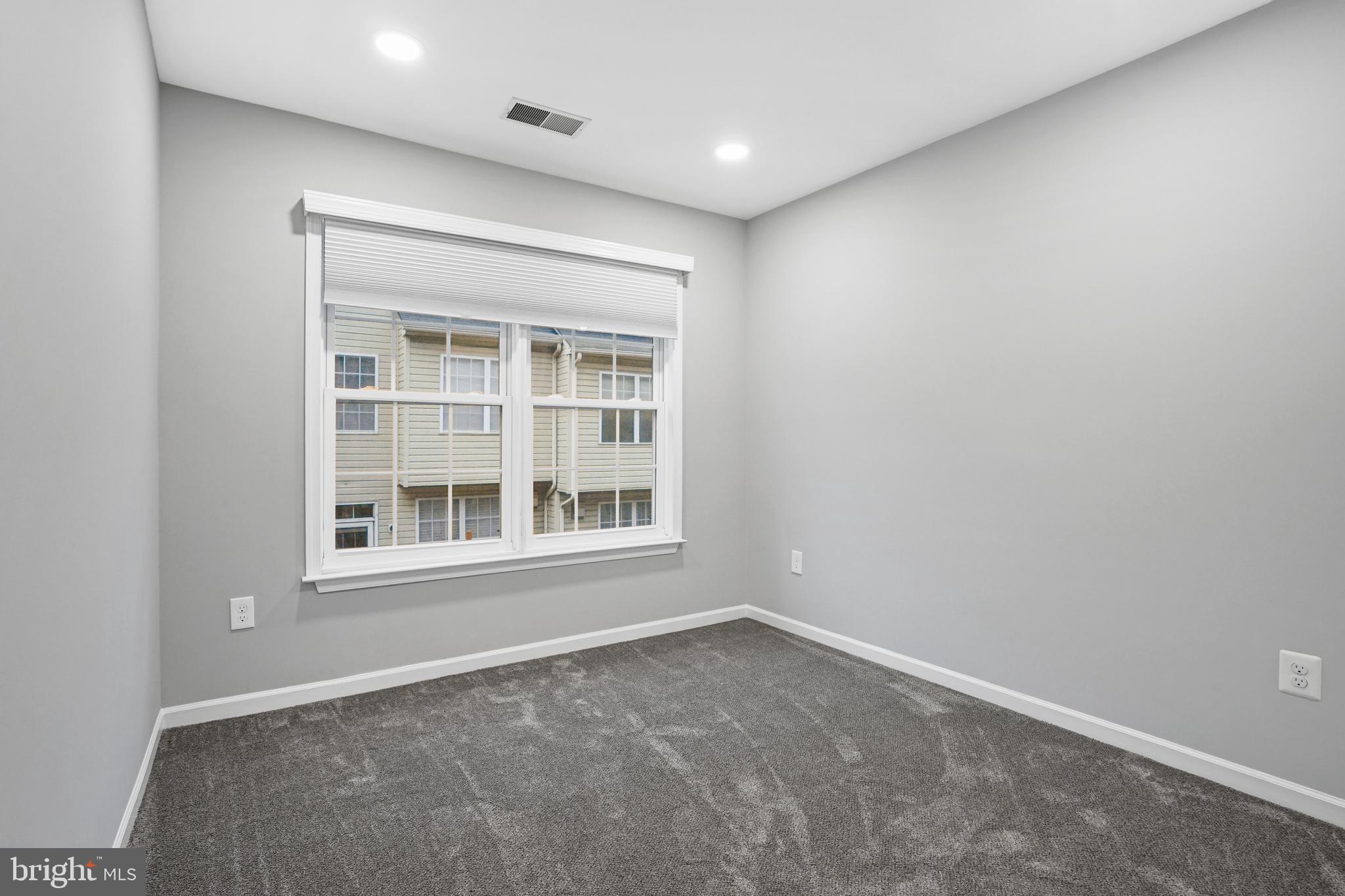 9758 Athletic Way Gaithersburg, MD 20878 - Photo 14 of 20