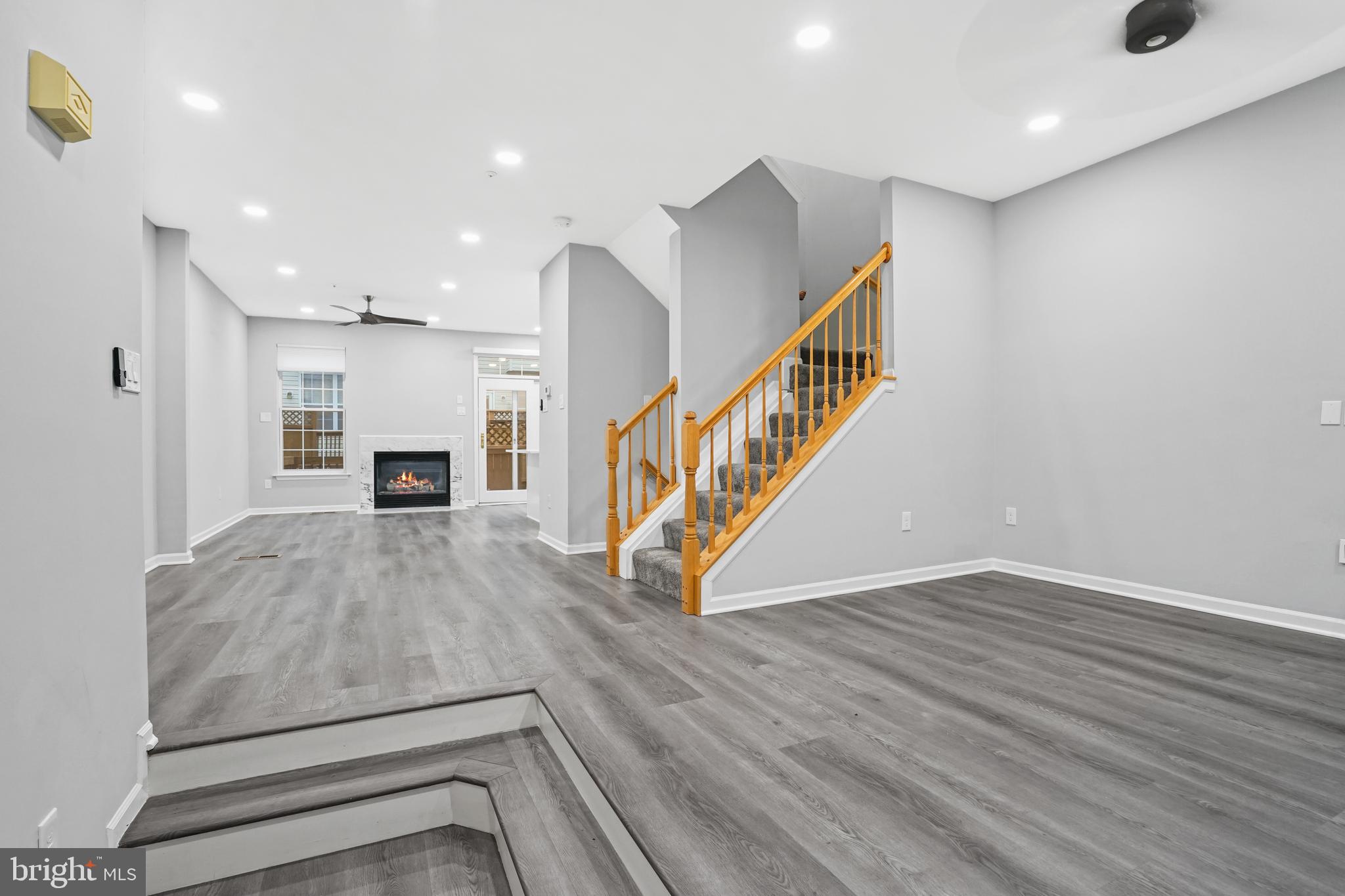 9758 Athletic Way Gaithersburg, MD 20878 - Photo 2 of 20