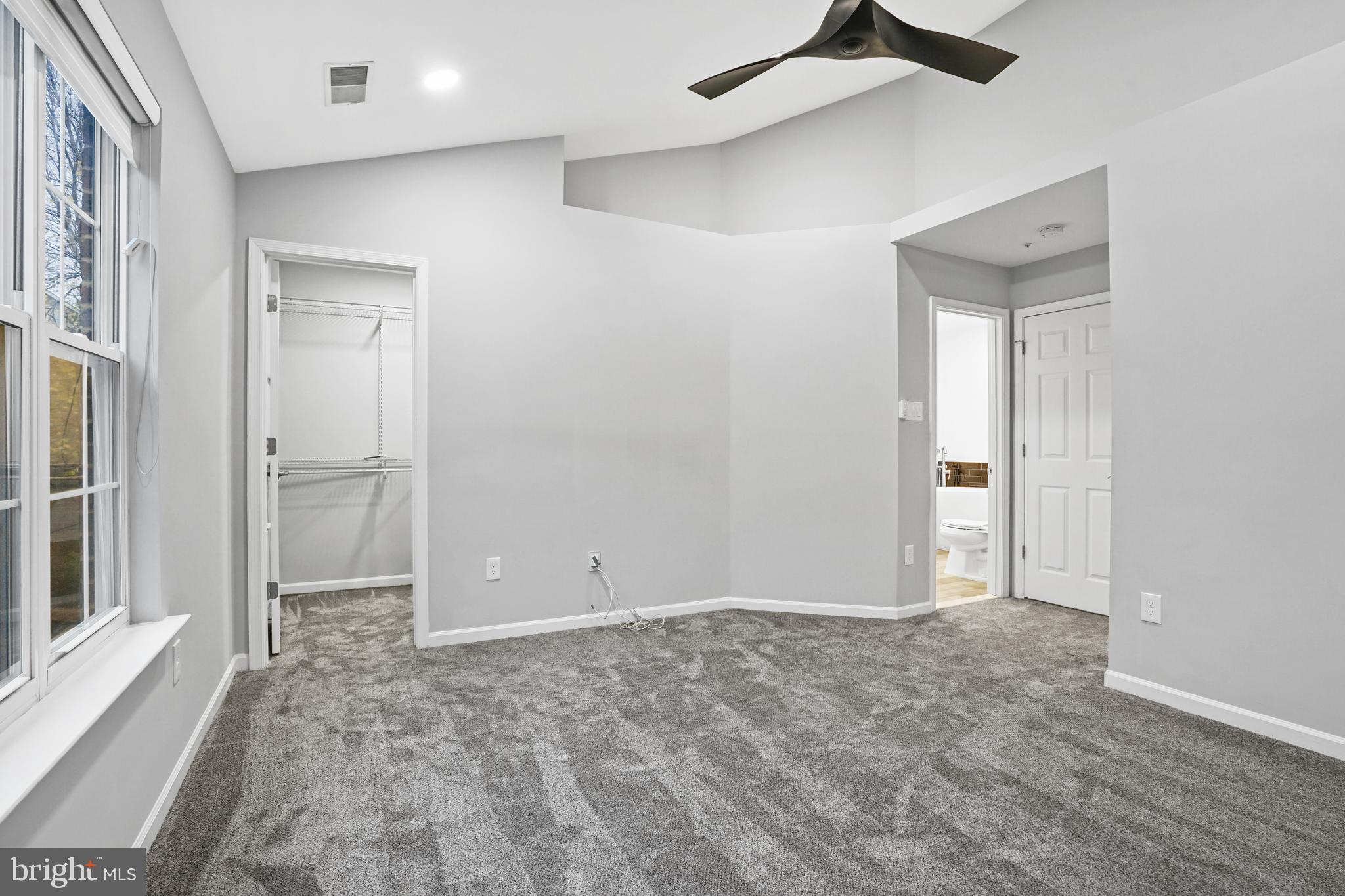 9758 Athletic Way Gaithersburg, MD 20878 - Photo 10 of 20