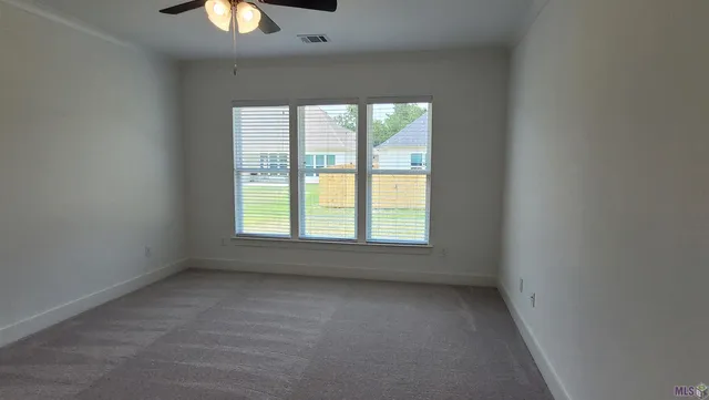 $2,400 | 9581 South Creek Drive, Denham Springs, LA 70726