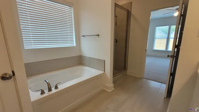 $2,400 | 9581 South Creek Drive, Denham Springs, LA 70726