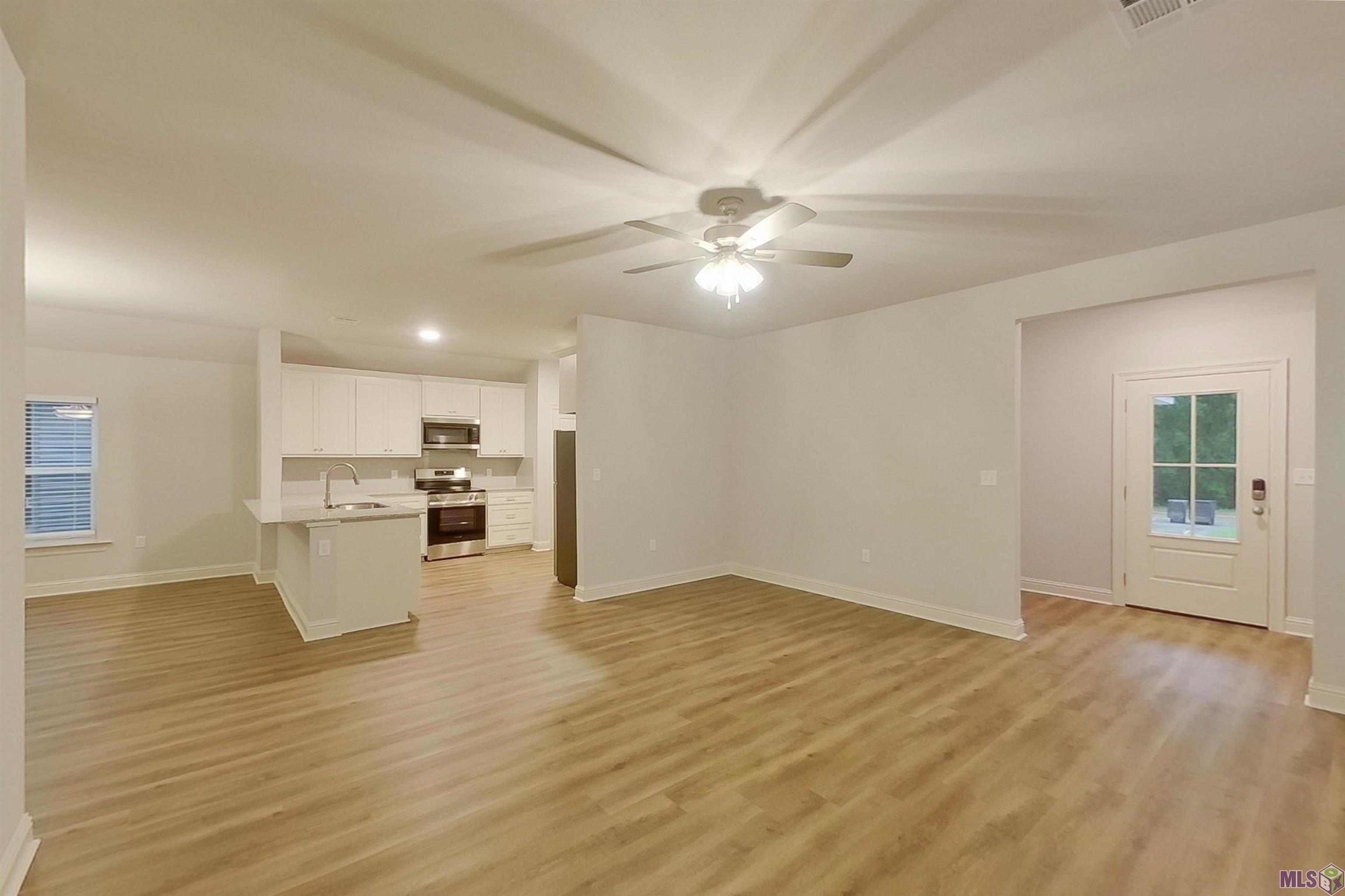 8034 Elliot Road Baton Rouge, LA 70817 - Photo 4 of 22