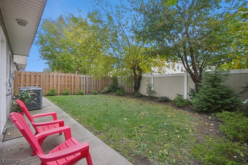 433 Linden Avenue Elizabeth, NJ 07202 - Photo 22 of 26