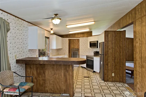 $350,000 | 30870 Cumberland Kanaskat Road, Ravensdale, WA 98051