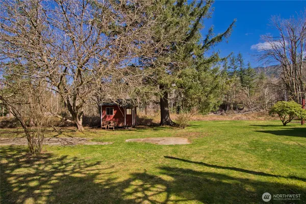 $350,000 | 30870 Cumberland Kanaskat Road, Ravensdale, WA 98051