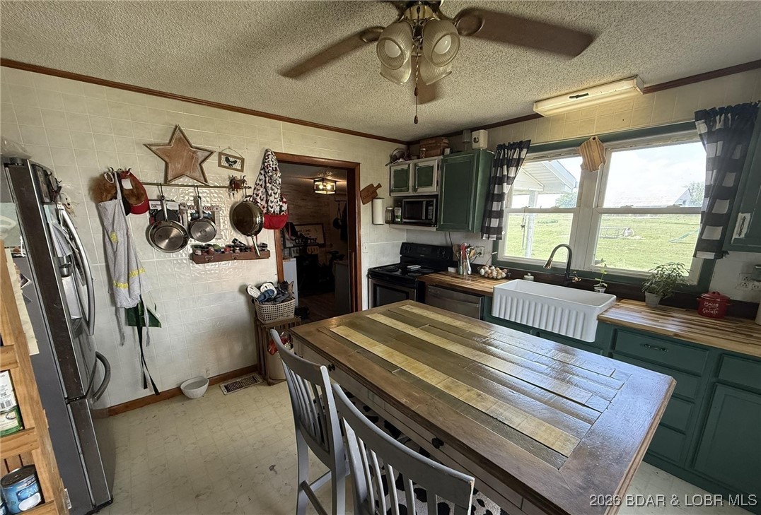 809 Southwest 300th Road Centerview, MO 64019 - Photo 11 of 43