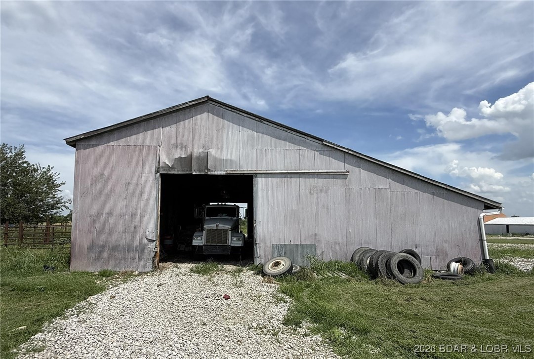 809 Southwest 300th Road Centerview, MO 64019 - Photo 29 of 43