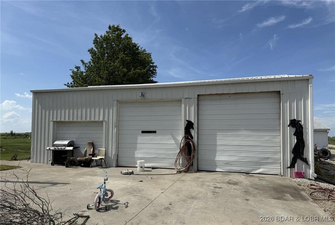 809 Southwest 300th Road Centerview, MO 64019 - Photo 32 of 43