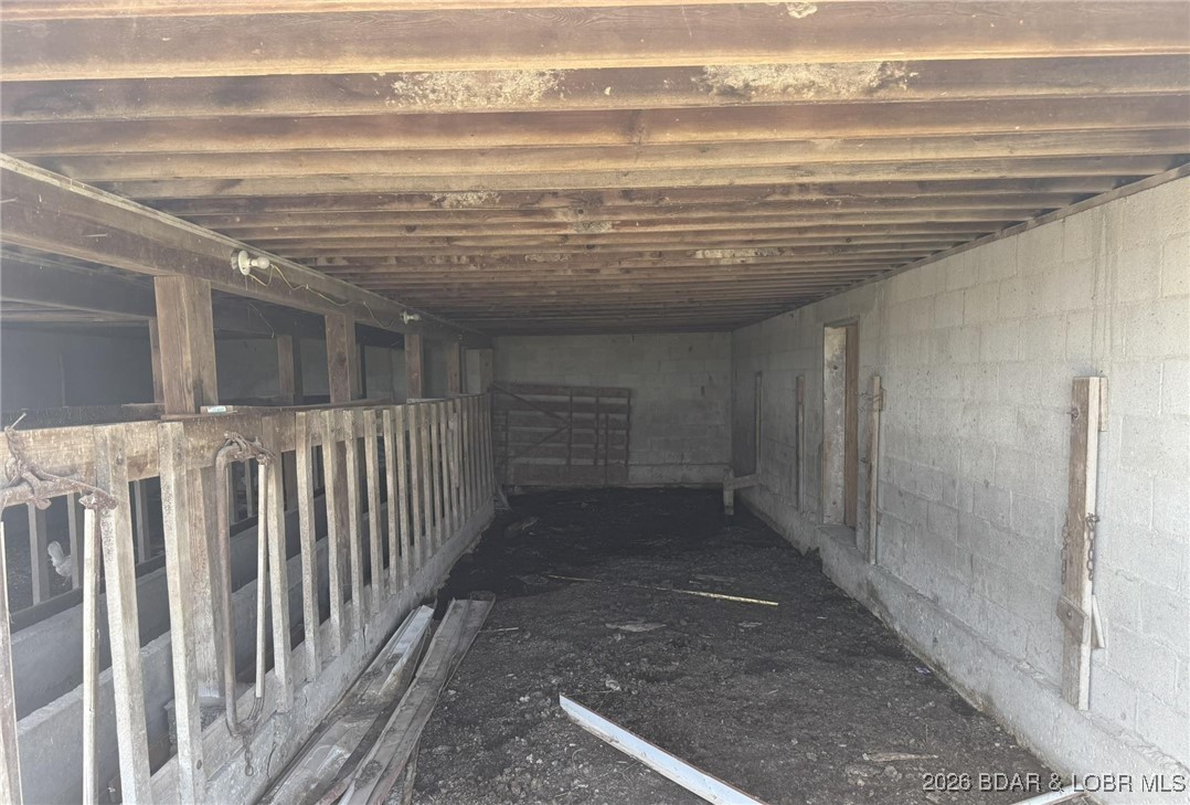 809 Southwest 300th Road Centerview, MO 64019 - Photo 38 of 43