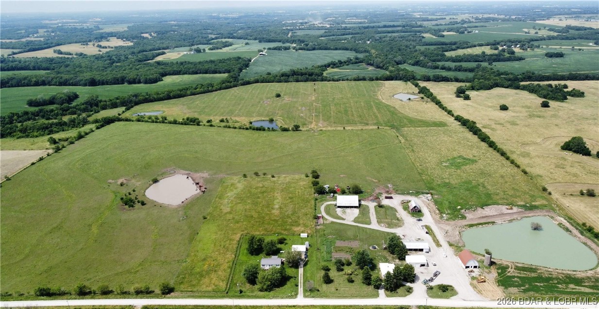 809 Southwest 300th Road Centerview, MO 64019 - Photo 5 of 43