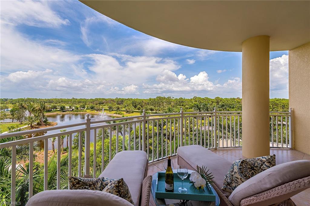13675 Vanderbilt Drive, Unit 510 Naples, FL 34110 - Photo 12 of 25