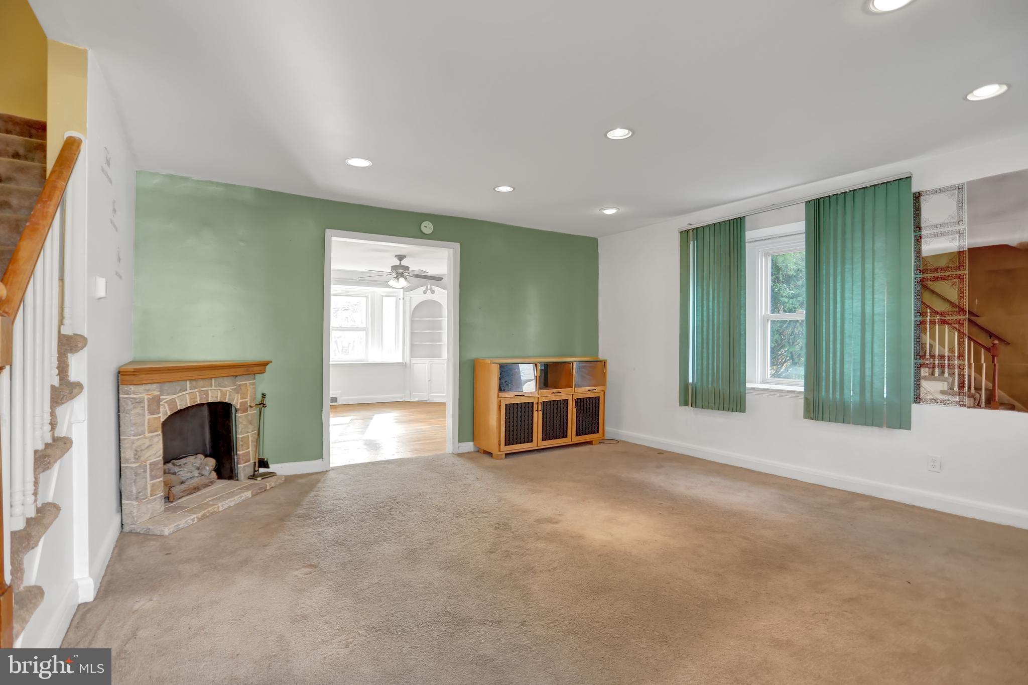 4003 Brookhill Road Baltimore, MD 21215 - Photo 4 of 31