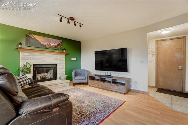 2135 Wickes Road Colorado Springs, CO 80919 - Photo 10 of 38