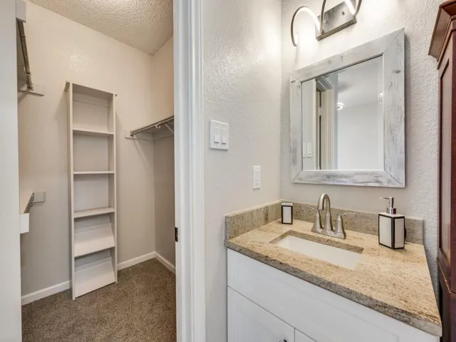 $1,450 | 1603 Marsh Lane, Unit 308, Carrollton, TX 75006