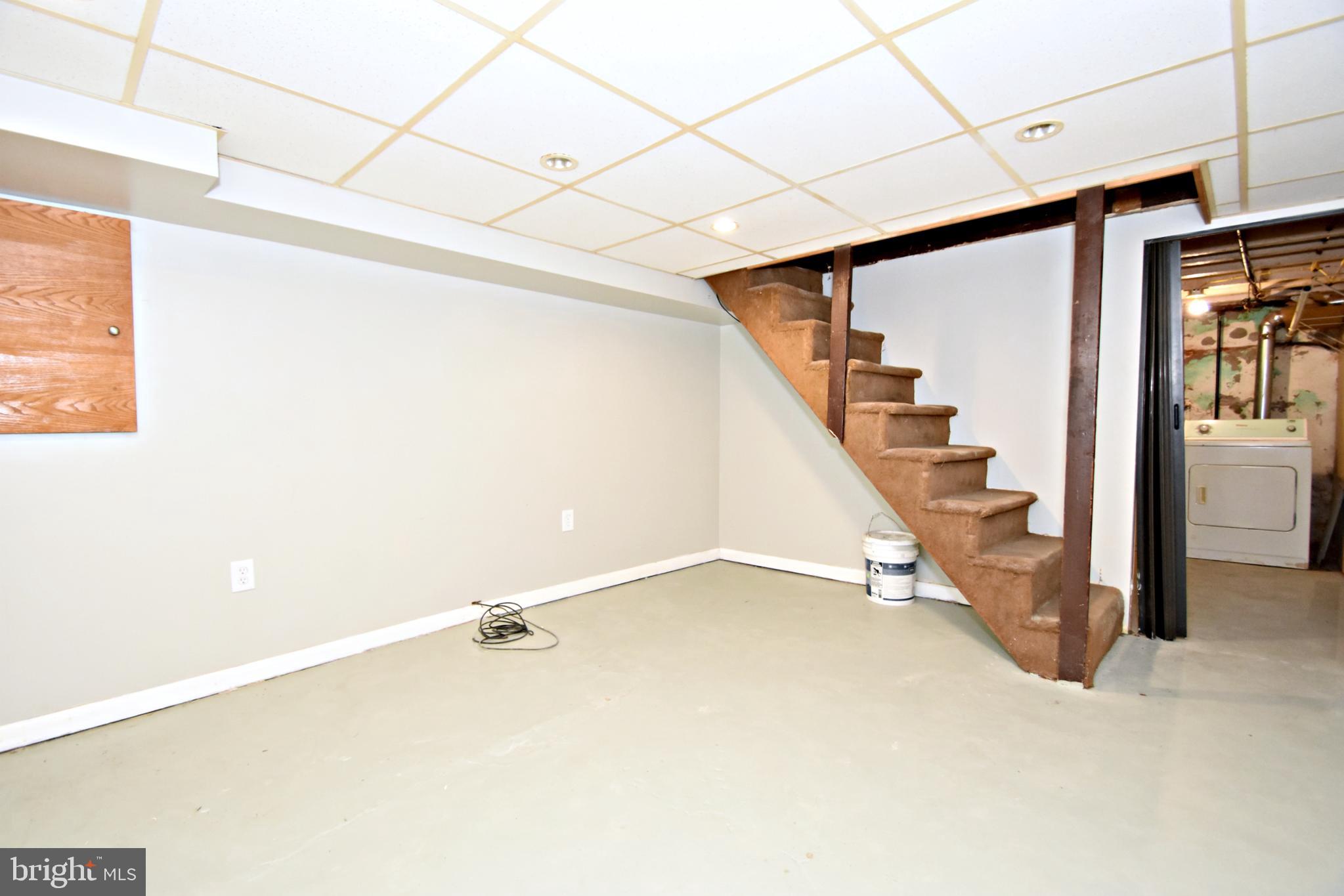 2637 Edgemont Street Philadelphia, PA 19125 - Photo 30 of 36