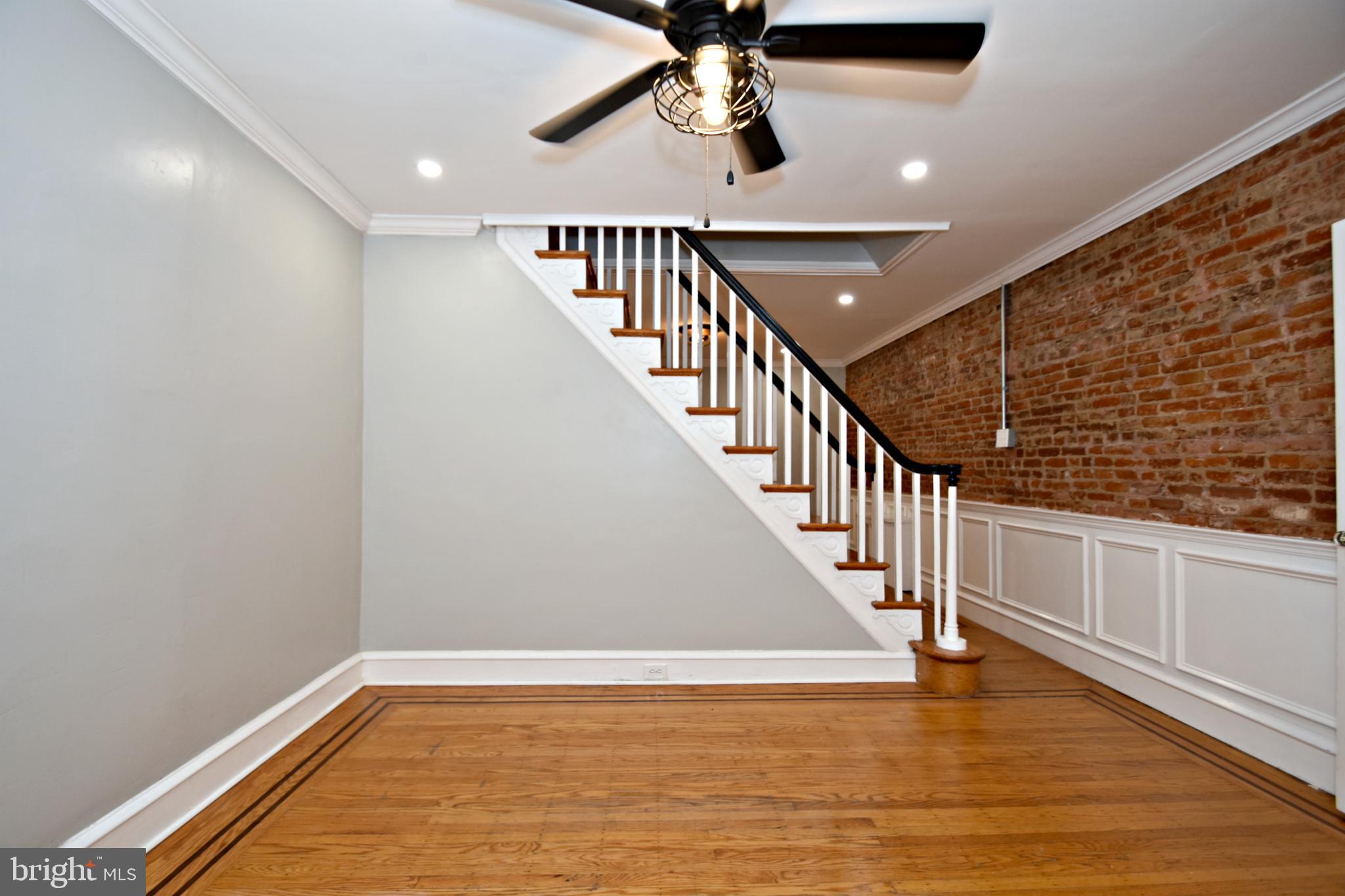 2637 Edgemont Street Philadelphia, PA 19125 - Photo 4 of 36