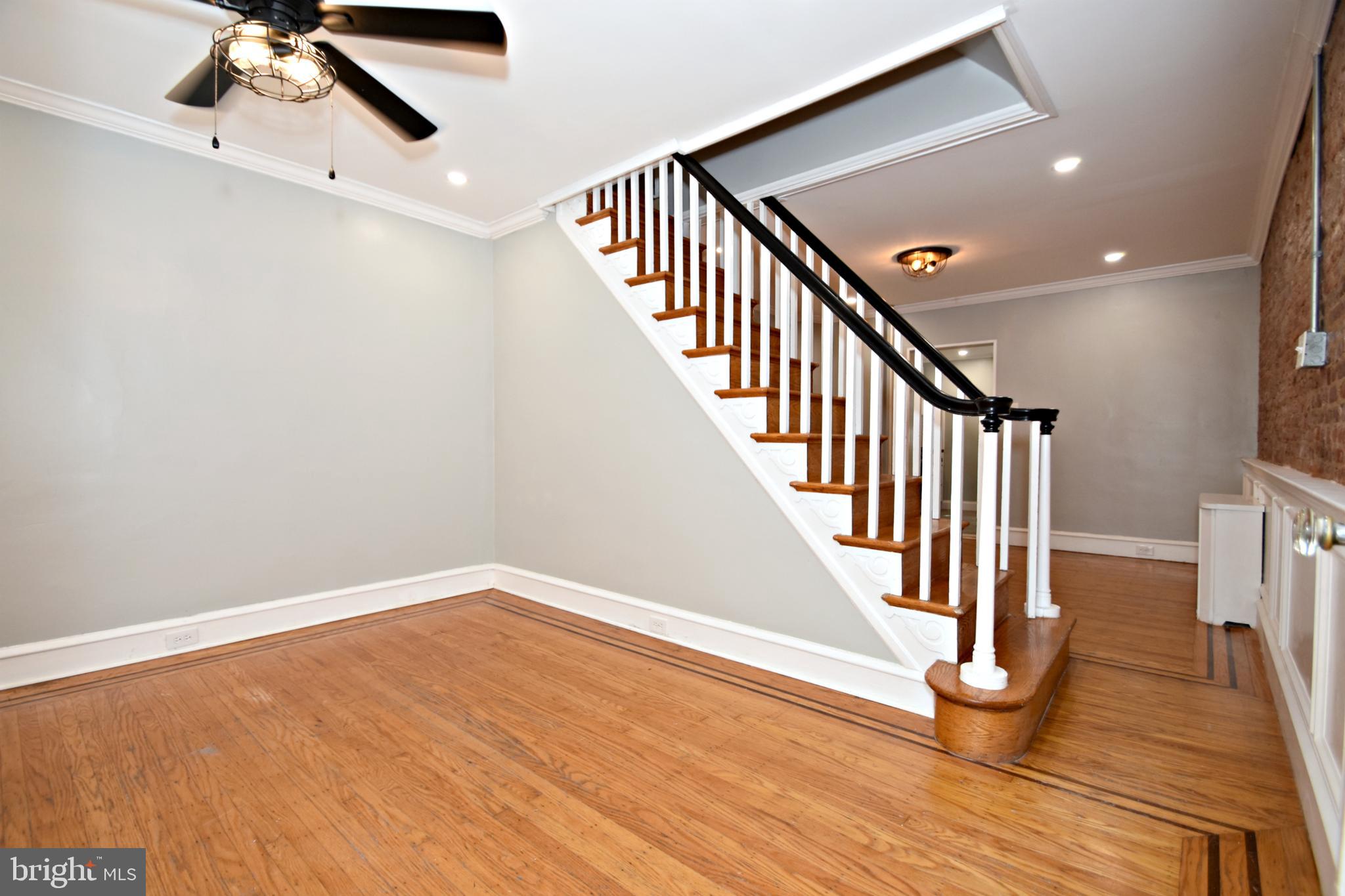 2637 Edgemont Street Philadelphia, PA 19125 - Photo 5 of 36