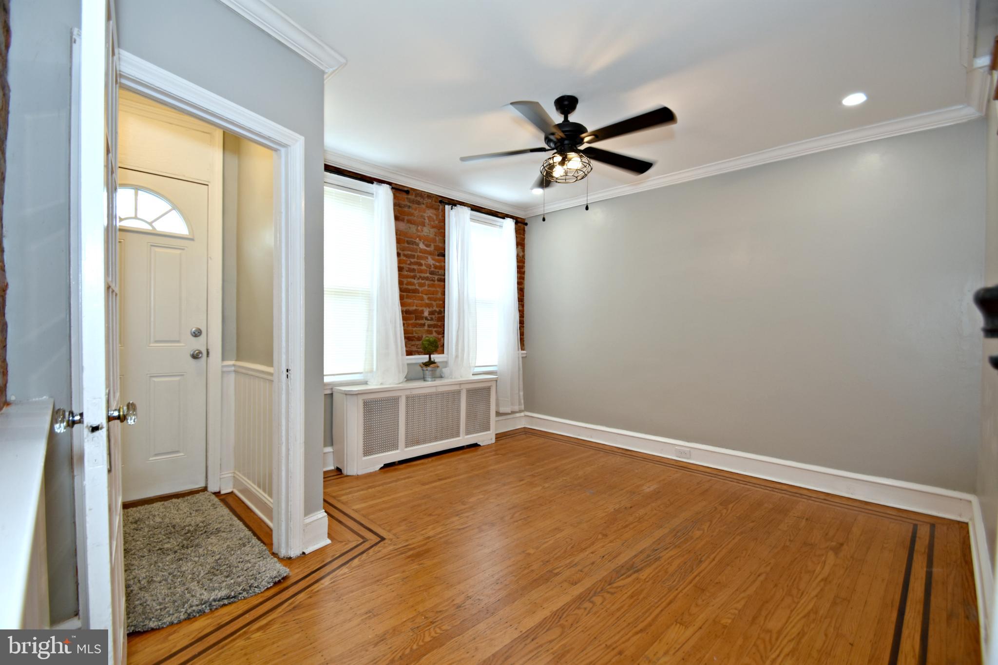 2637 Edgemont Street Philadelphia, PA 19125 - Photo 6 of 36