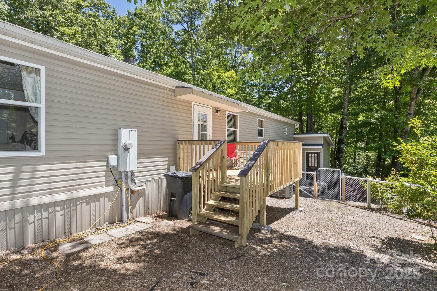 20 Howell Road Rosman, NC 28772 - Photo 33 of 47 Gallery Image 33