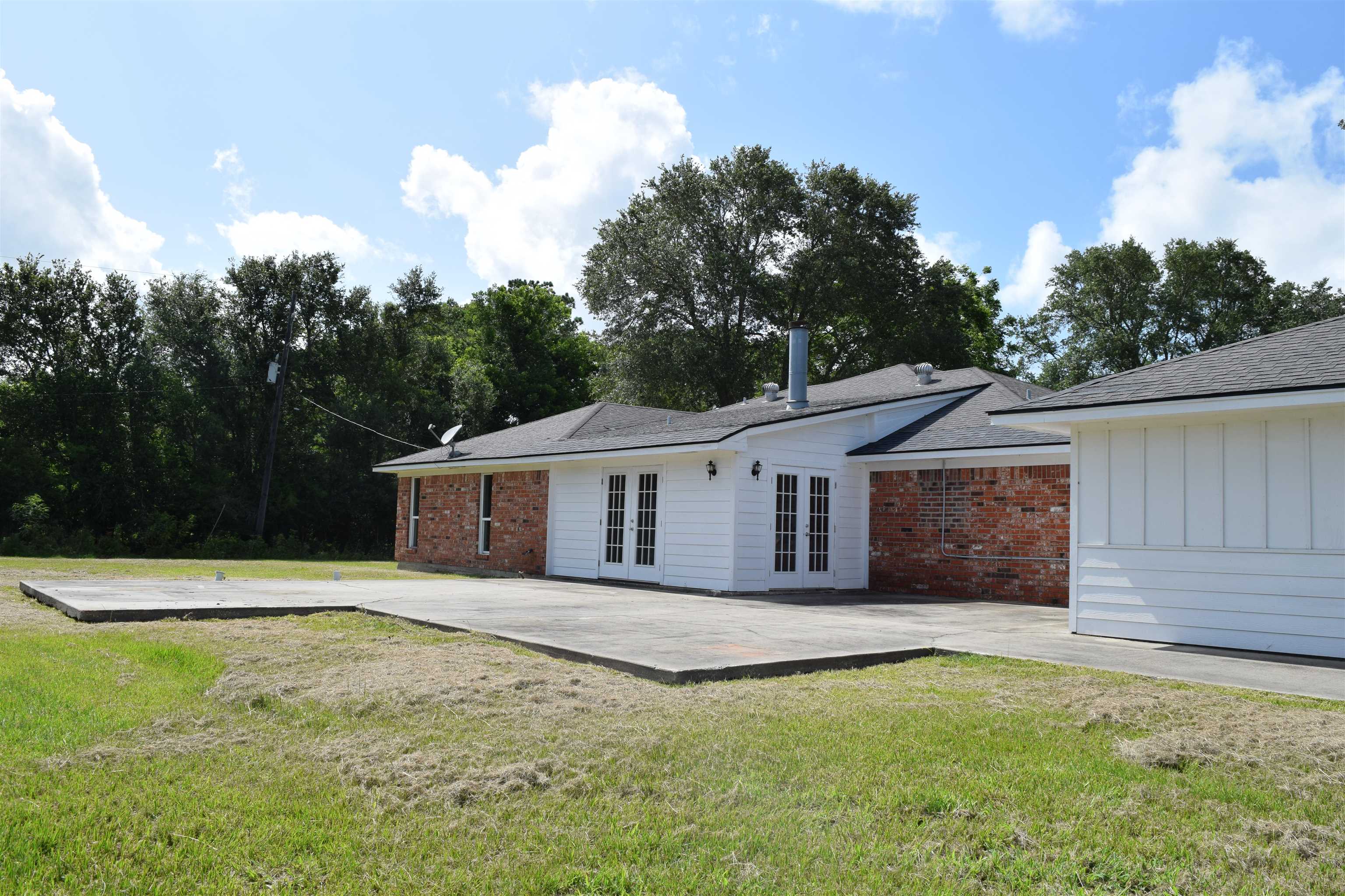 17647 Wise Road Winnie, TX 77665 - Photo 24 of 27