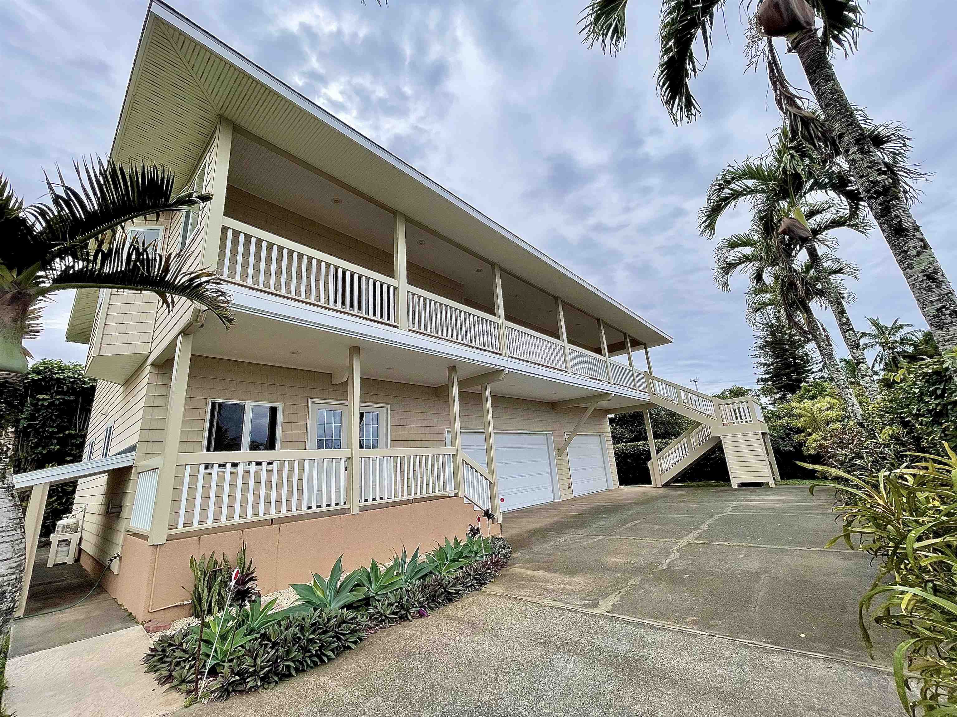 22 Hale Lio Place Haiku, HI 96708 - Photo 2 of 48