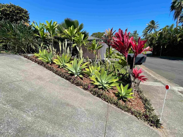 $1,999,808 | 22 Hale Lio Place, Haiku, HI 96708