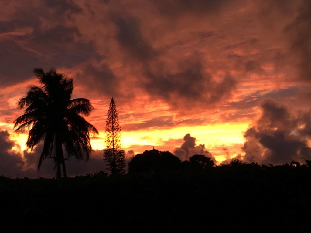 22 Hale Lio Place Haiku, HI 96708 - Photo 44 of 48 blazing sunset