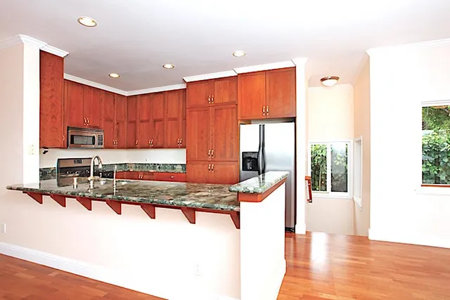 $1,999,808 | 22 Hale Lio Place, Haiku, HI 96708