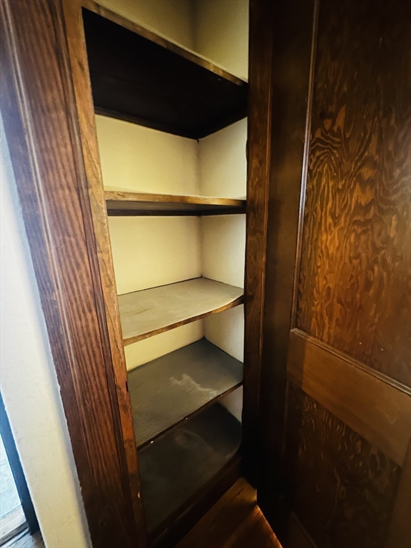 21 Prescott Street, Unit 1 Winthrop, MA 02152 - Photo 12 of 20 a bathroom with a bathtub