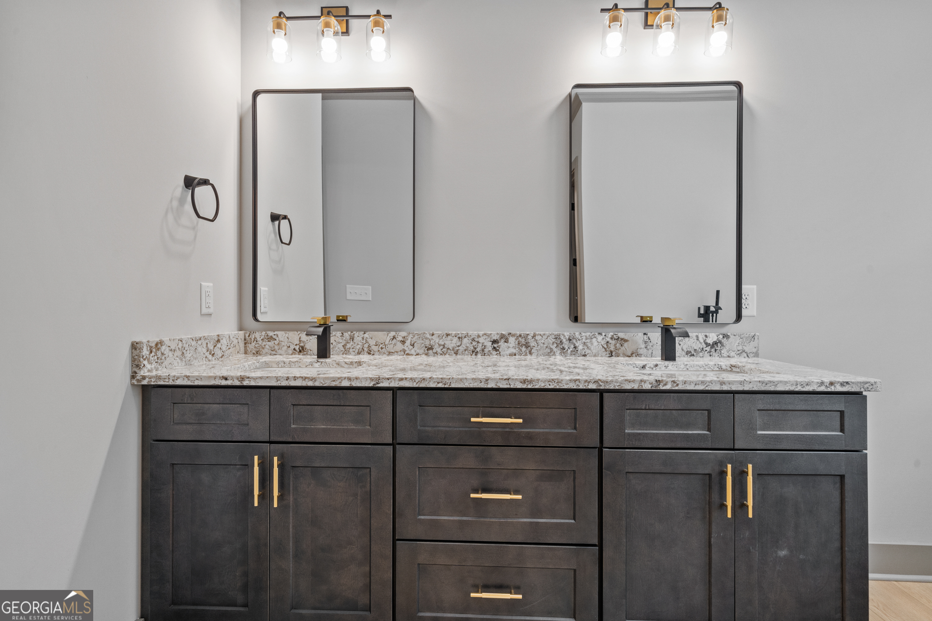 303 Tumbling Shoals Court Gray, GA 31032 - Photo 35 of 75