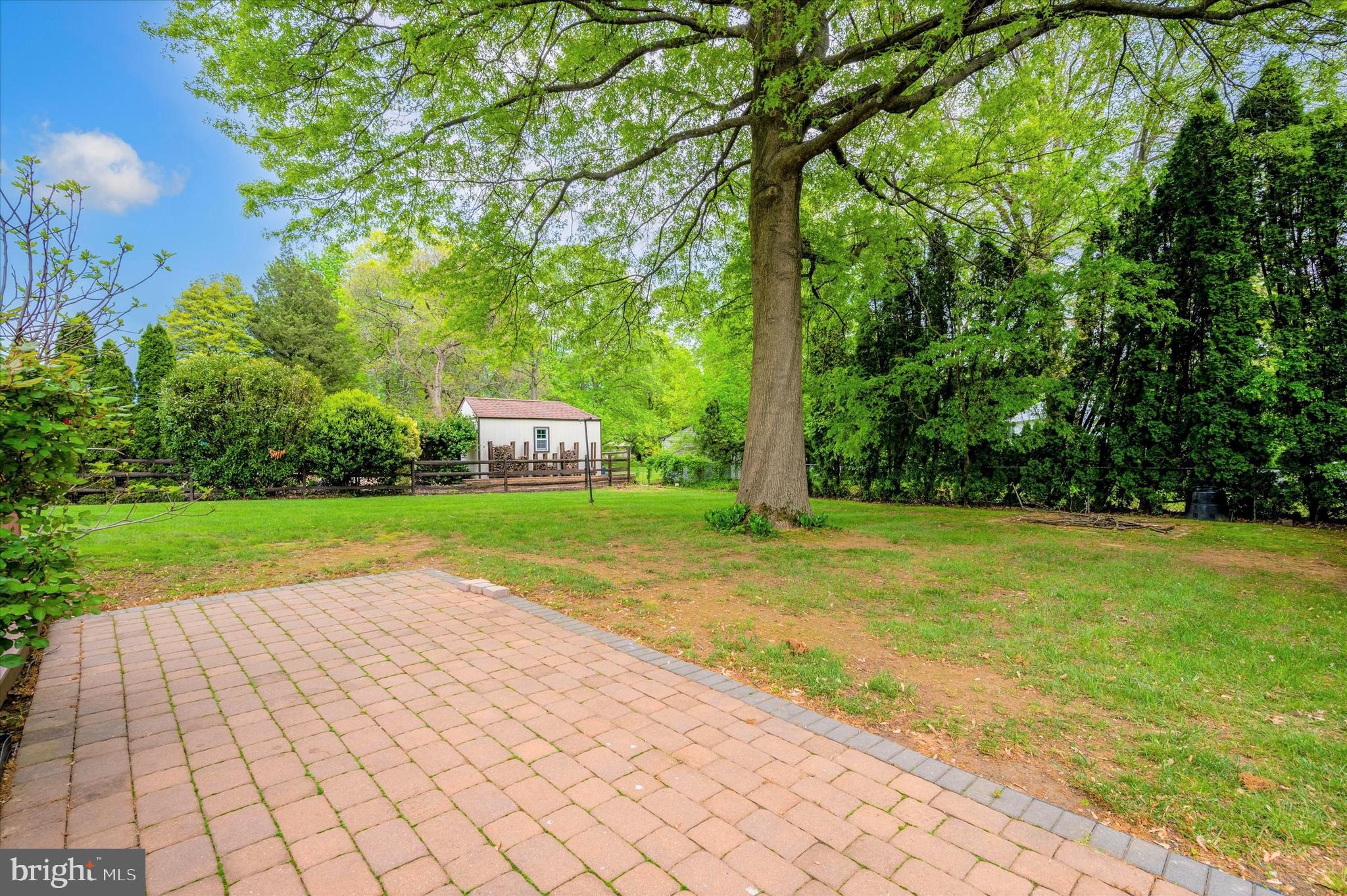 2517 Larkin Road Upper Chichester, PA 19061 - Photo 5 of 25 Gallery Image 5