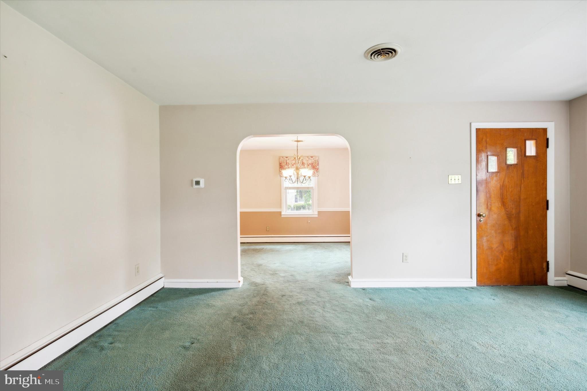 2517 Larkin Road Upper Chichester, PA 19061 - Photo 8 of 25 Gallery Image 8