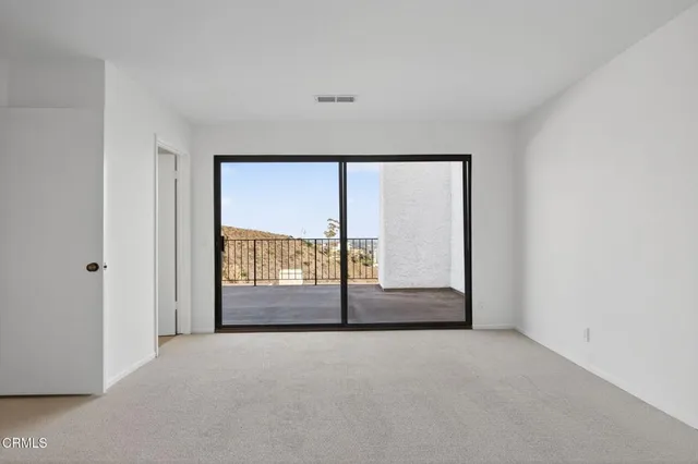 view of outdoor space and yard