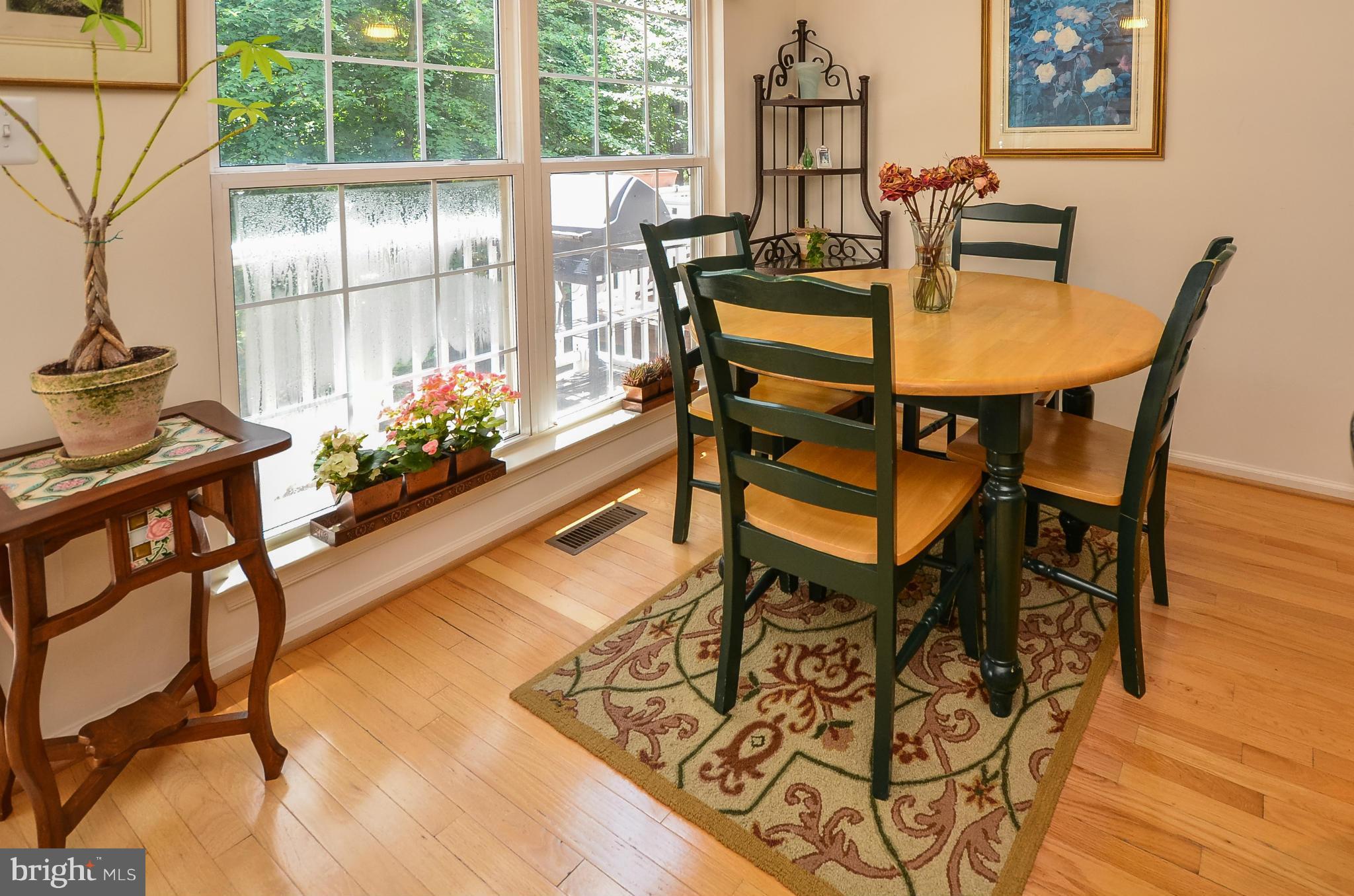 11457 Heritage Commons Way Reston, VA 20194 - Photo 10 of 30 Kitchen