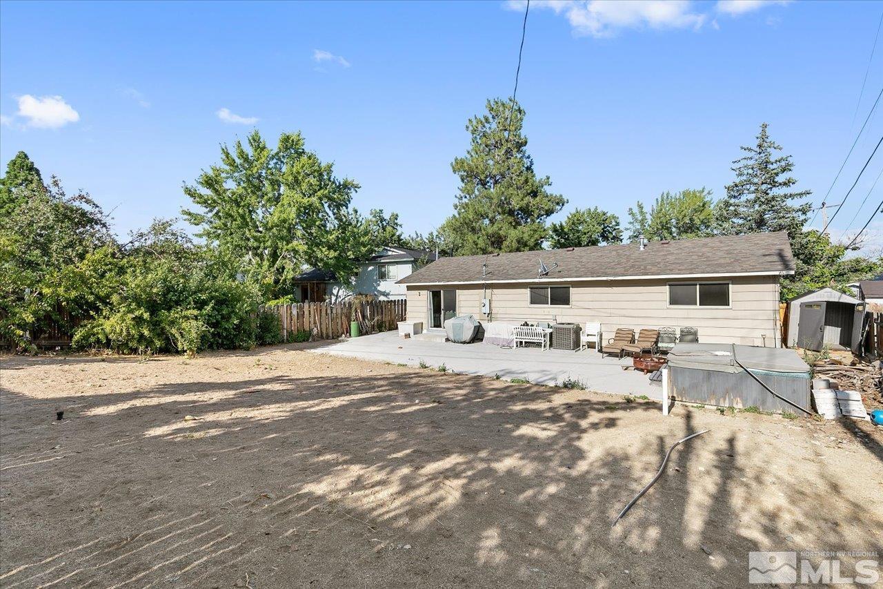1375 Rayburn Drive Reno, NV 89503 - Photo 4 of 33 Photo 4
