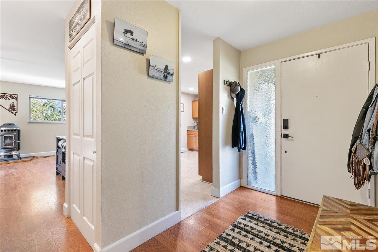 1375 Rayburn Drive Reno, NV 89503 - Photo 9 of 33 Photo 9