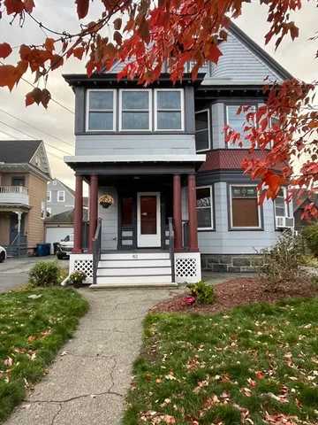 $2,600 | 82 Salem Street, Unit 2, Lawrence, MA 01843