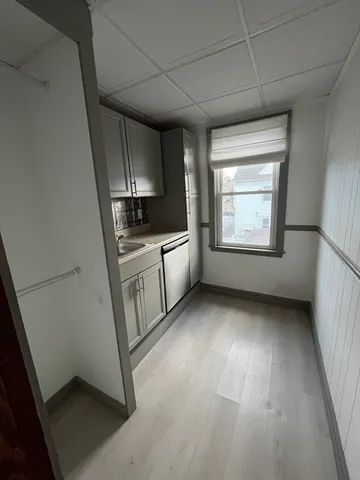 $2,600 | 82 Salem Street, Unit 2, Lawrence, MA 01843