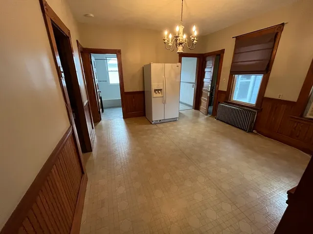 $2,600 | 82 Salem Street, Unit 2, Lawrence, MA 01843