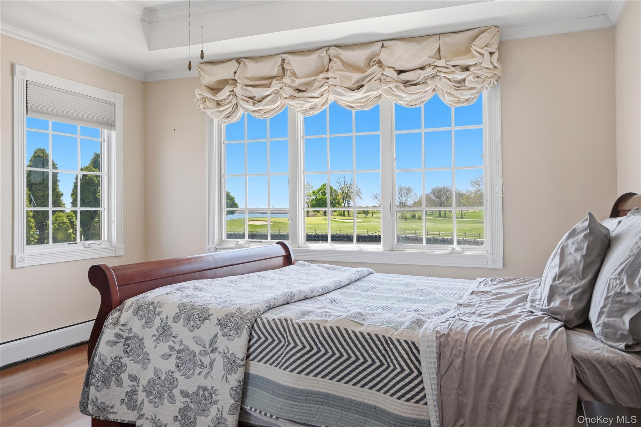 2890 Clubhouse Road Merrick, NY 11566 - Photo 19 of 32