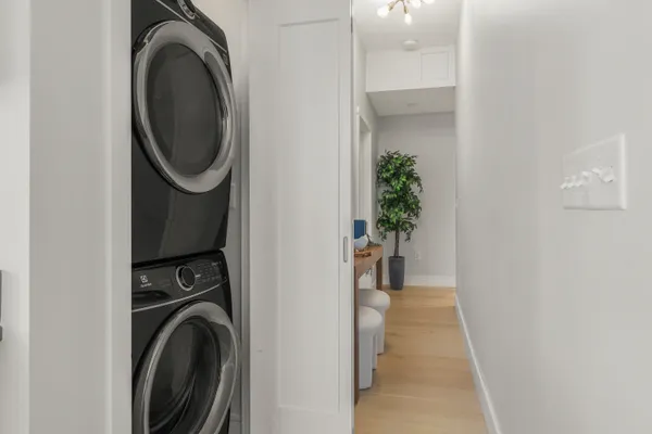 $825,000 | 167 Newbury Street, Unit 206, Portland, ME 04101