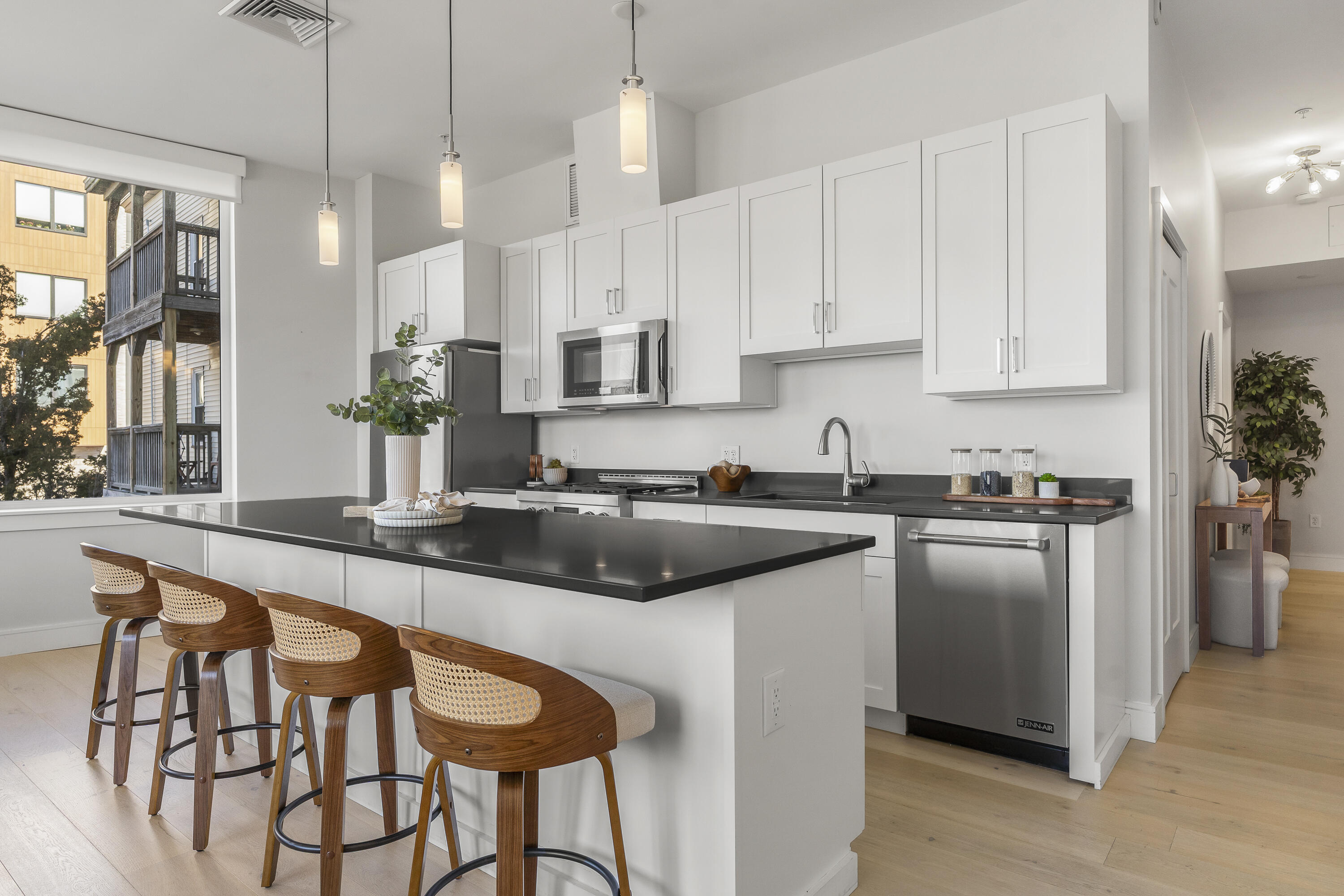 167 Newbury Street, Unit 206 Portland, ME 04101 - Photo 4 of 46 08-167 Newbury St. Unit 206, Portland, M