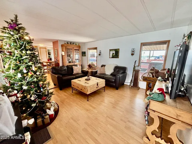 $37,900 | 980 East Broadway Avenue, Unit 16, Apache Junction, AZ 85119