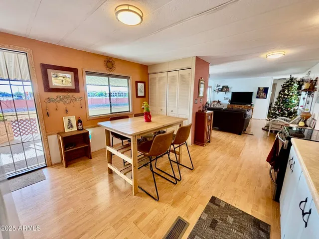 $37,900 | 980 East Broadway Avenue, Unit 16, Apache Junction, AZ 85119