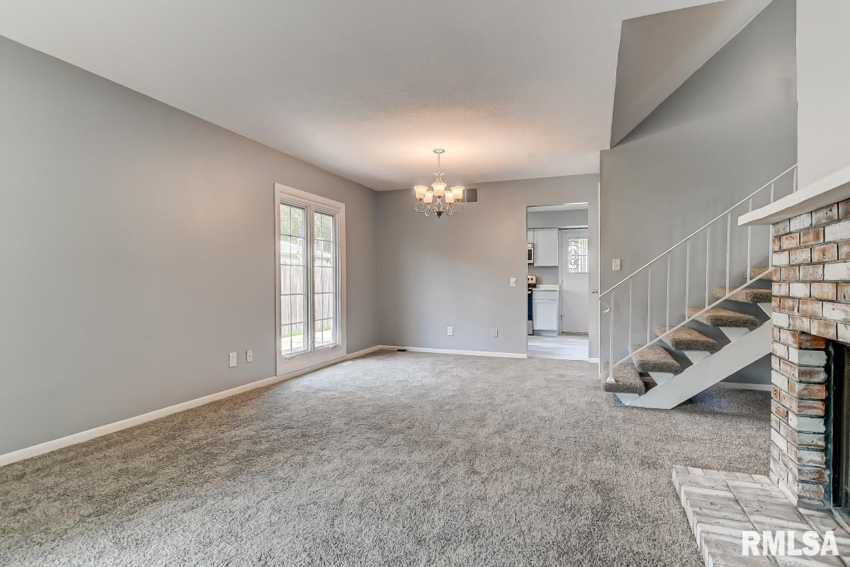 2505 Somerton Road Springfield, IL 62702 - Photo 6 of 28