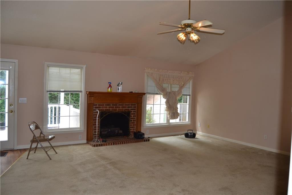 2310 Hoskins Road Burlington, NC 27215 - Photo 5 of 32 Gallery Image 5
