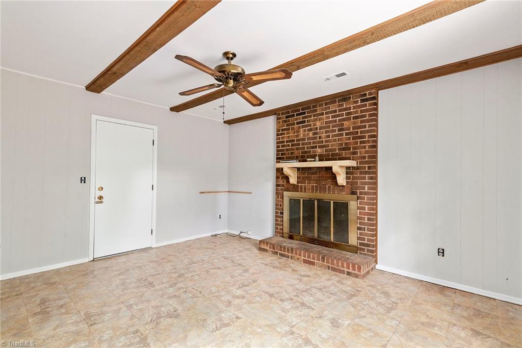 2800 Applegate Road Greensboro, NC 27455 - Photo 3 of 25 Den