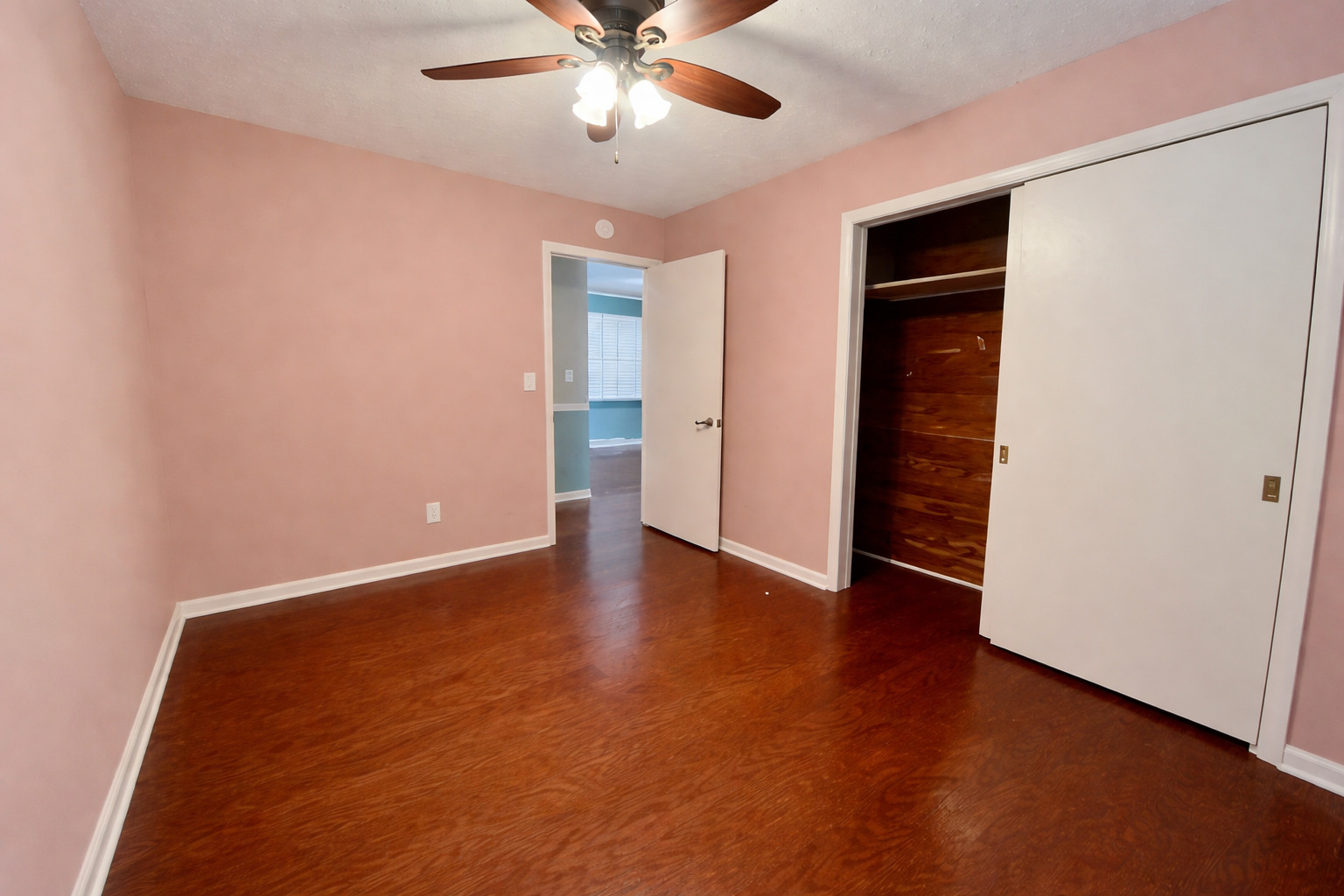 209 Baker Street Metropolis, IL 62960 - Photo 23 of 43