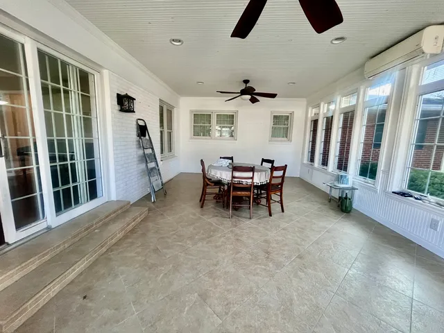 $224,900 | 209 Baker Street, Metropolis, IL 62960